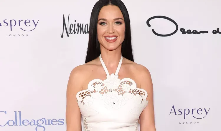 Katy Perry Shares Delivery Room Video of Day After She ‘Gave Birth to Daisy Dove Bloom’