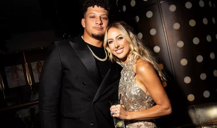 Patrick Mahomes Celebrates Pregnant Wife Brittany’s 29th Birthday with Sweet Tribute Post