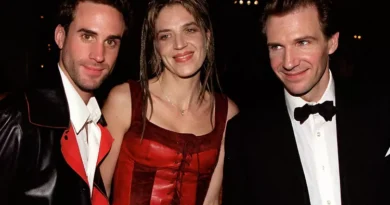 Ralph Fiennes’ 6 Siblings: All About the Actor’s Large Famous Family